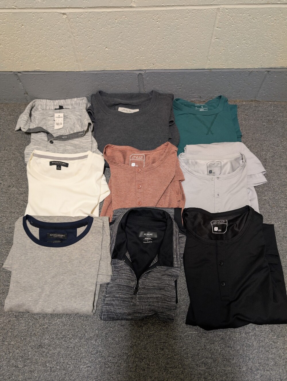 Lot Of Size Large Mens Name Brand Shirts, Hoodies, and Jackets
